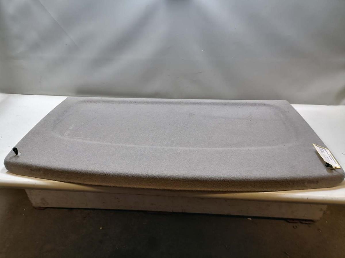 VW Golf 4 original Hutablage Abdeckung Kofferraum Flie&szlig;heck Bj.2000